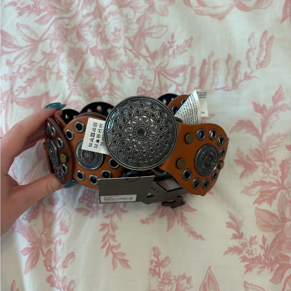 Forever 21 Brown and Black Belt with Silver Accents